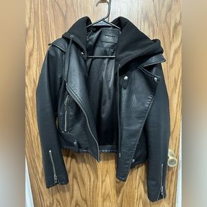 Blank NYC, black, faux leather cropped, moto-jacket, size medium.